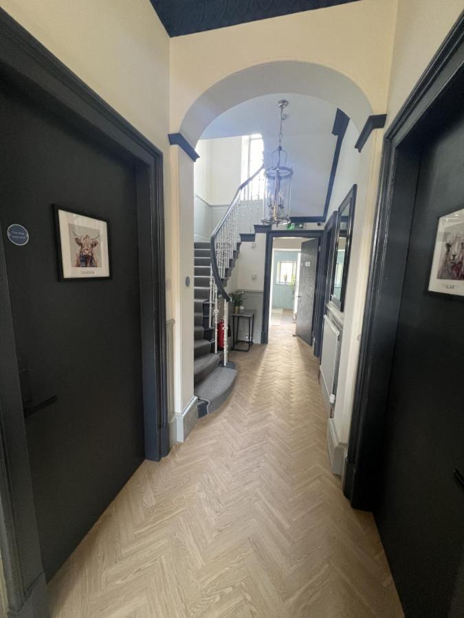 'Blair' In Allandale Aparthotel Охтерардър Екстериор снимка