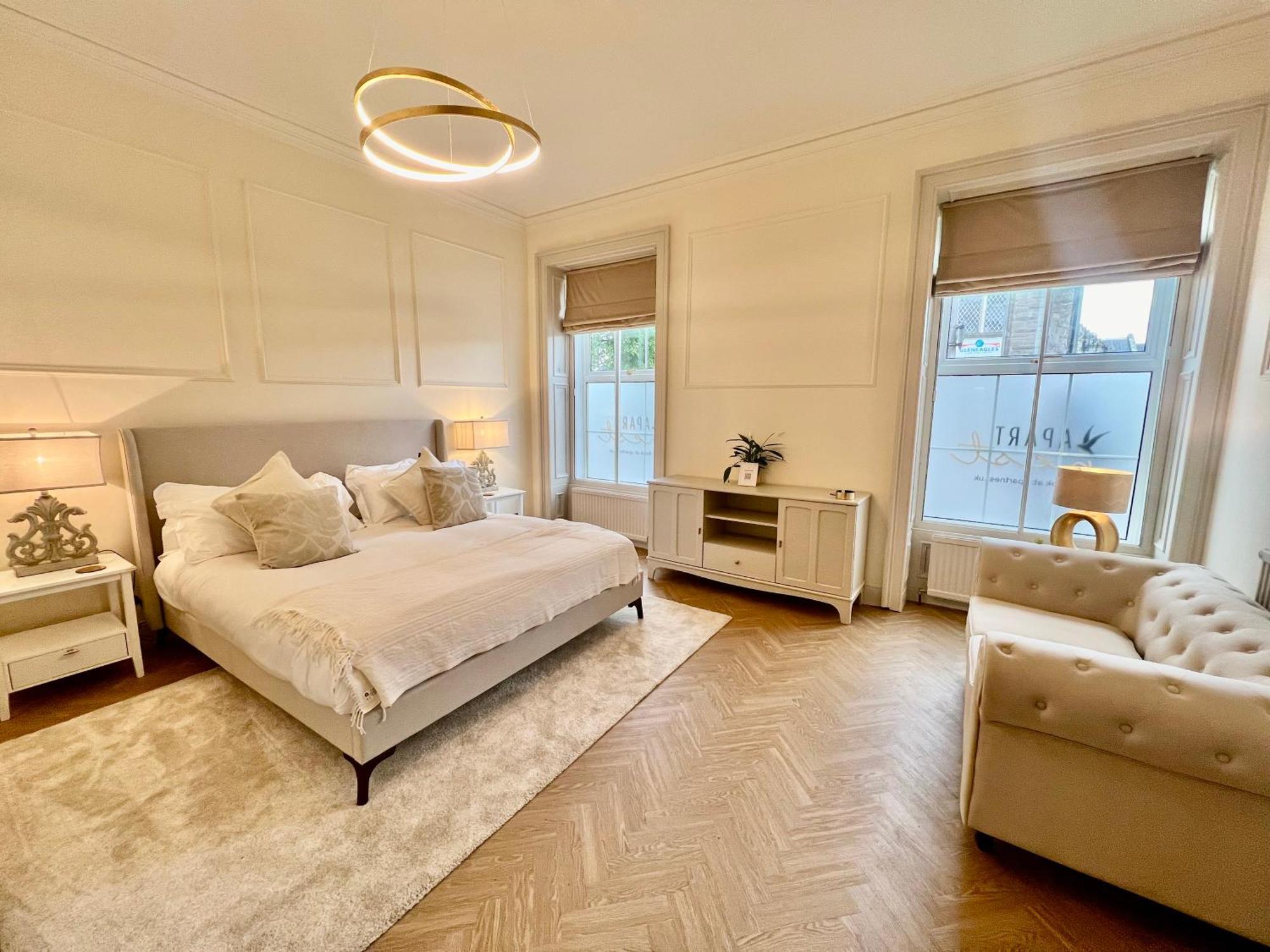 'Blair' In Allandale Aparthotel Охтерардър Екстериор снимка